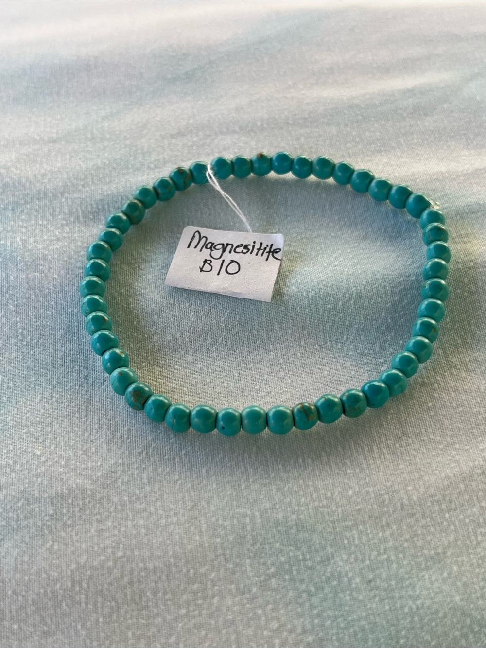 Handcrafted Turquoise Magnesite Bead Bracelet